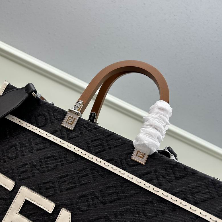 Fendi Sunshine 35x31x17cm ww (5)