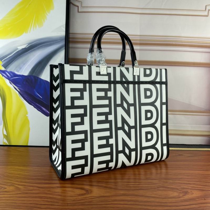 Fendi Sunshine 8837 35x31x17cm ww (3)