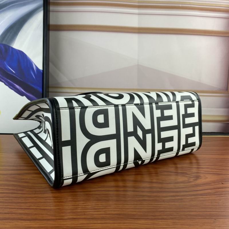 Fendi Sunshine 8837 35x31x17cm ww (4)