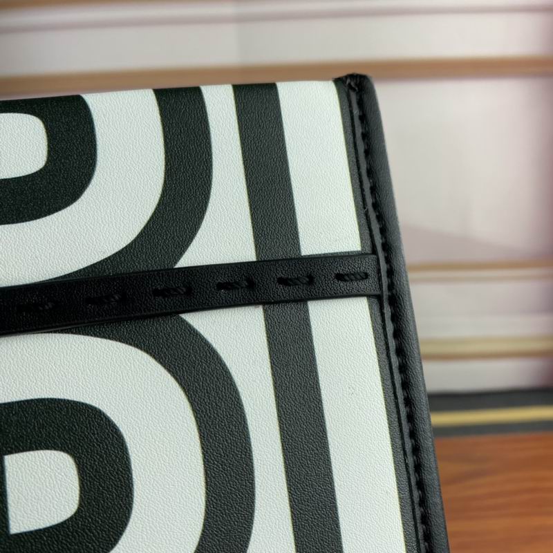 Fendi Sunshine 8837 35x31x17cm ww (6)