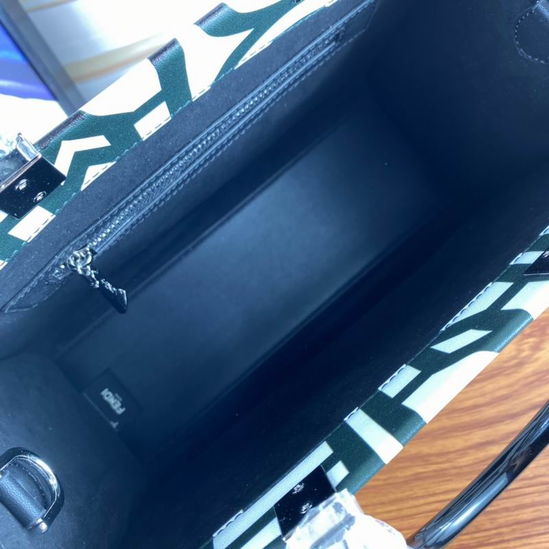 Fendi Sunshine 8837 35x31x17cm ww (8)