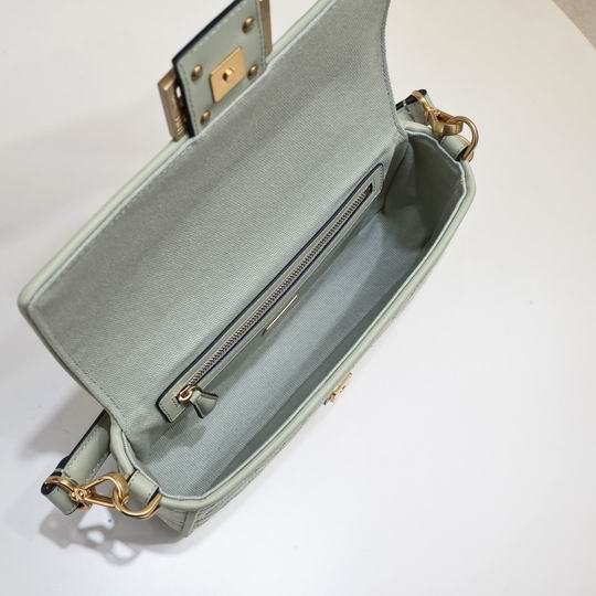 Fendi Vertigo 2301 26x15x6cm ww (18)