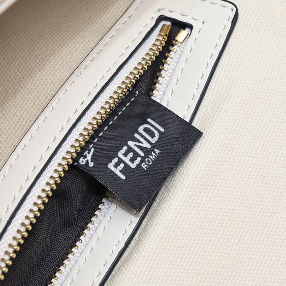 Fendi Vertigo 2301 26x15x6cm ww (7)