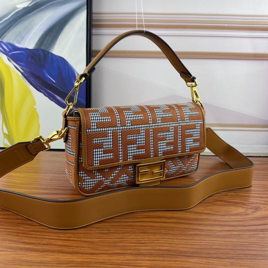 Fendi baguette 0195 26x13x6m ww (2)