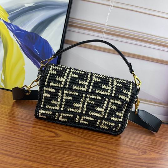 Fendi baguette 3358 27x4x14cm ww (3)