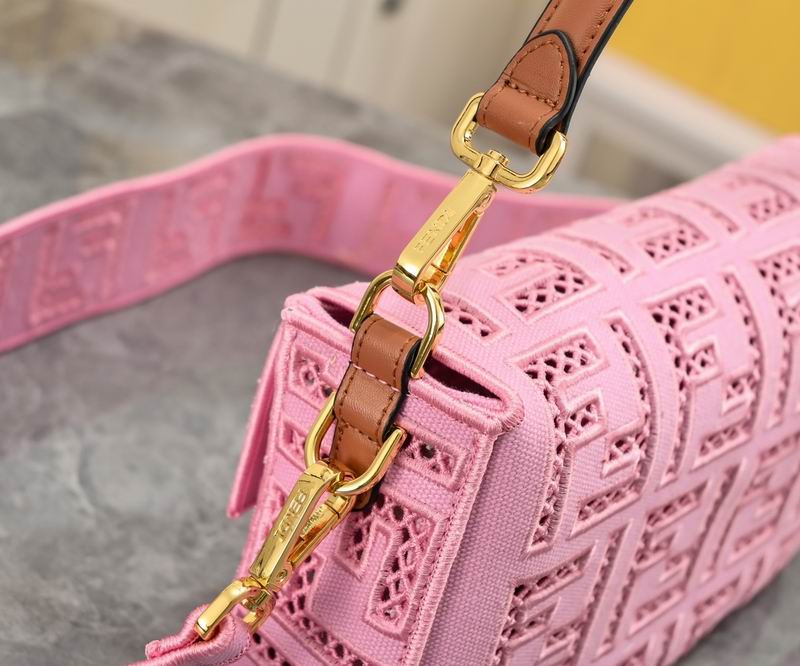 Fendi baguette 3375 28x6x14cm ww (12)