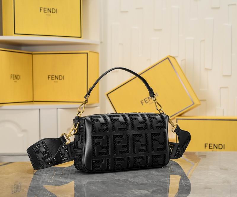 Fendi baguette 3375 28x6x14cm ww (20)