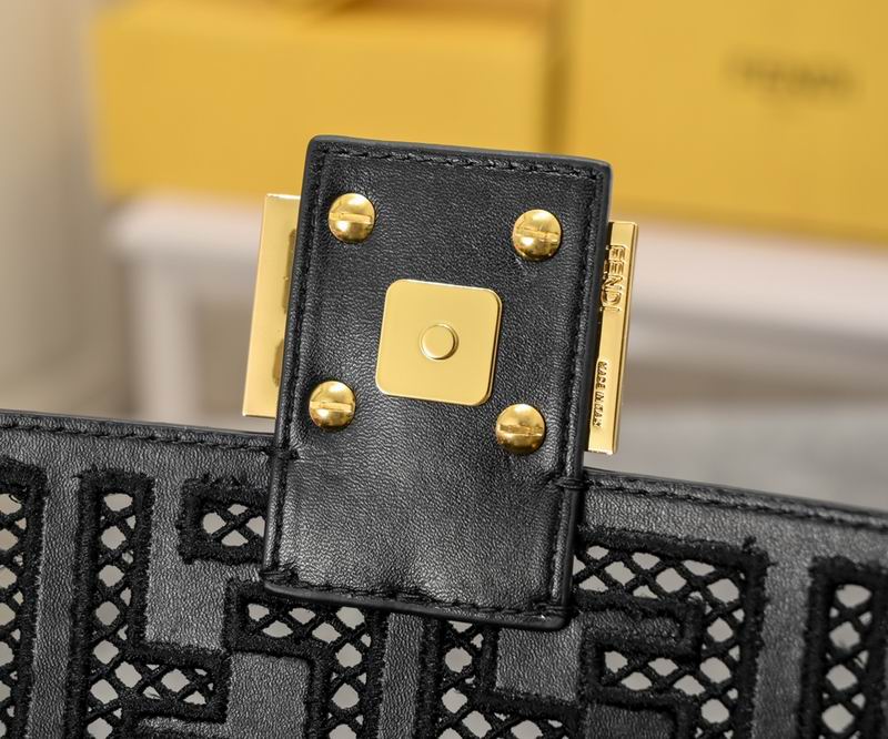 Fendi baguette 3375 28x6x14cm ww (22)