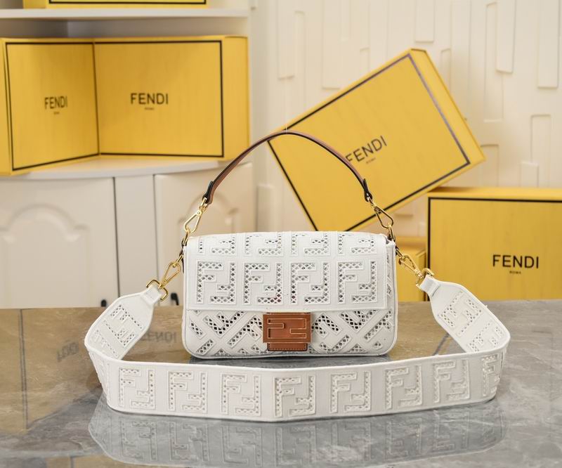 Fendi baguette 3375 28x6x14cm ww (29)
