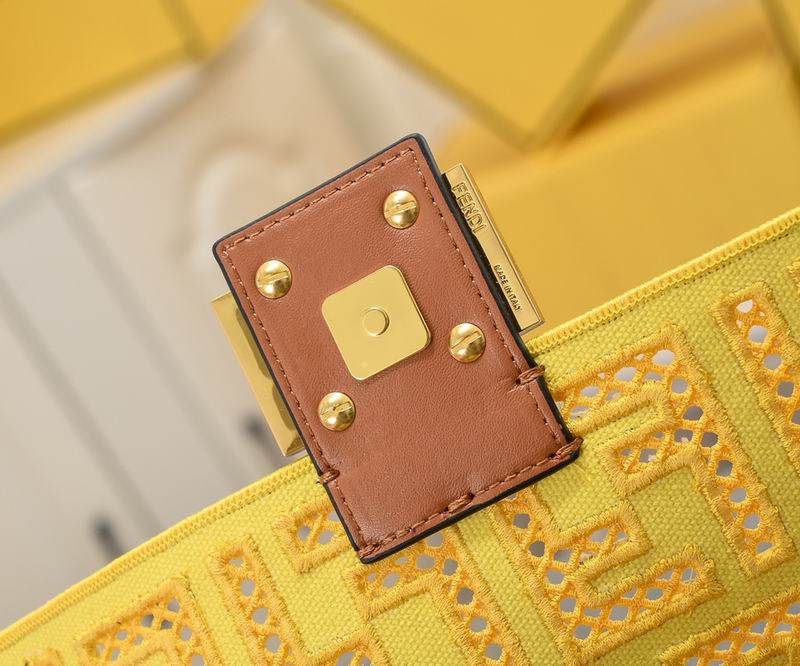 Fendi baguette 3375 28x6x14cm ww (7)