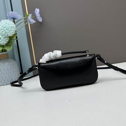 Fendi by Marc Jacobs 19x11x3cm ww (11)