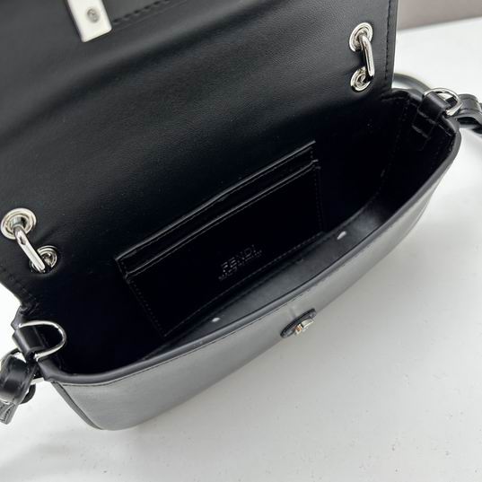 Fendi by Marc Jacobs 19x11x3cm ww (16)