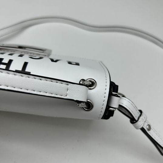 Fendi by Marc Jacobs 19x11x3cm ww (4)