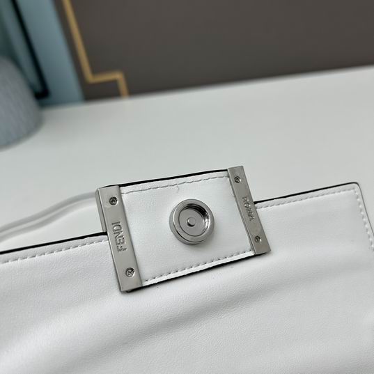 Fendi by Marc Jacobs 19x11x3cm ww (8)