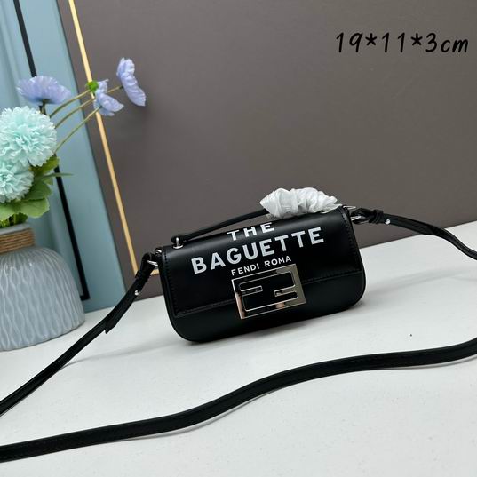 Fendi by Marc Jacobs 19x11x3cm ww (9)