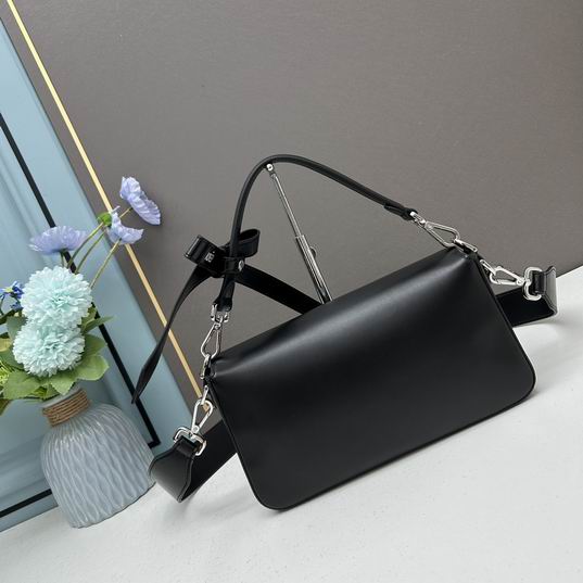 Fendi by Marc Jacobs 27x15x6cm ww (10)