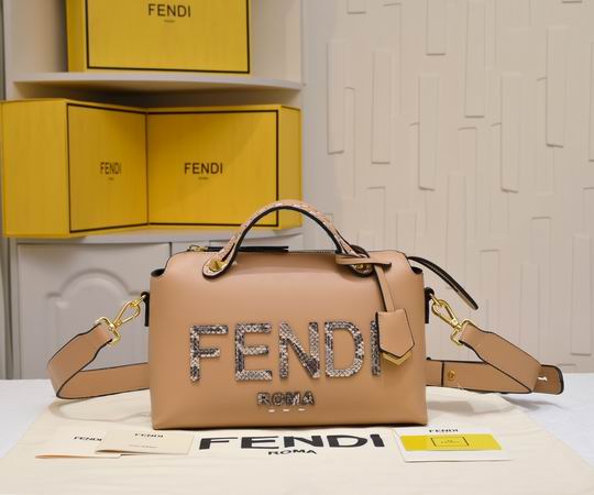 Fendi by the way 001133 28cm ww (19)