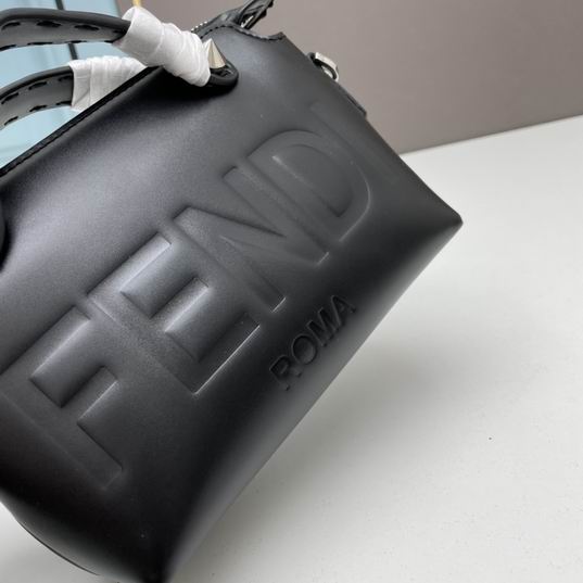 Fendi by the way 20cm ww (11)