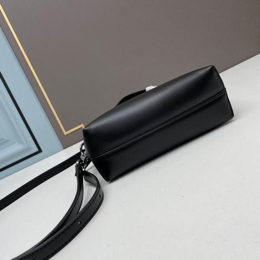 Fendi by the way 20cm ww (12)