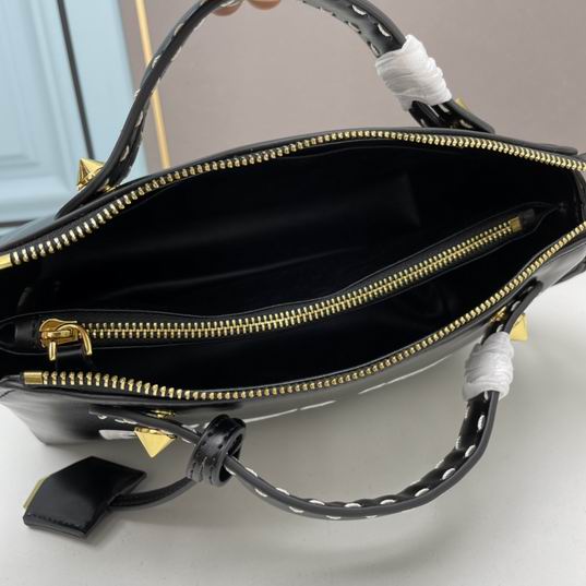 Fendi by the way 28x10x18cm ww (15)