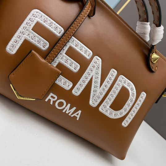 Fendi by the way 28x10x18cm ww (22)