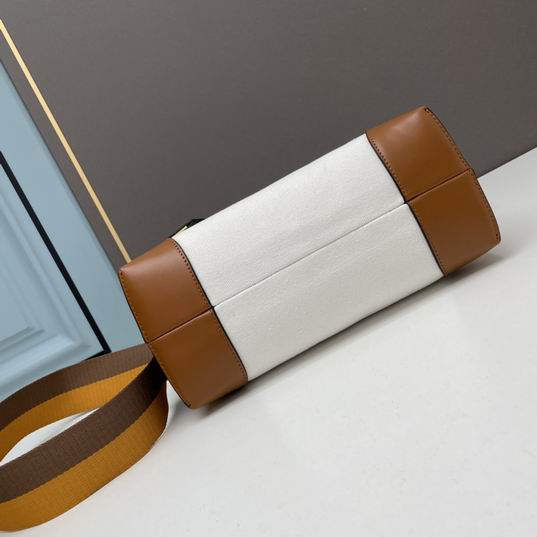 Fendi by the way 28x10x18cm ww (3)