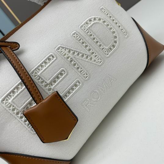 Fendi by the way 28x10x18cm ww (6)