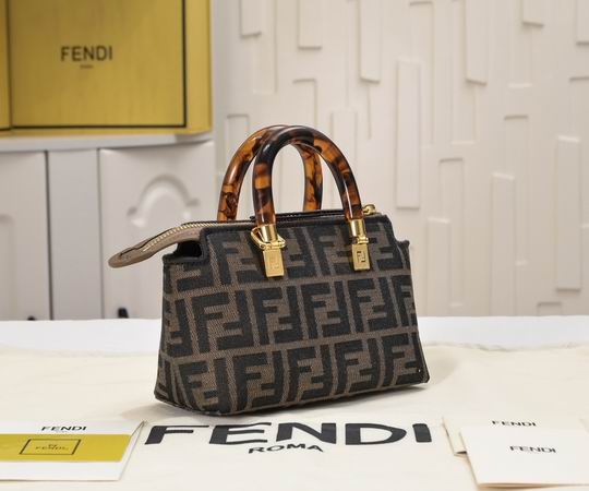 Fendi by the way 4401 20cm ww (2)