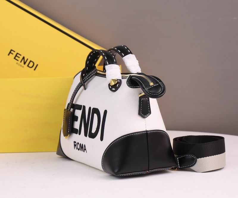 Fendi by the way3384 28x10x18cm ww (21)