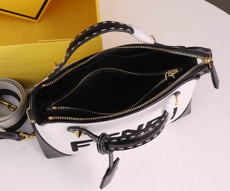 Fendi by the way3384 28x10x18cm ww (27)