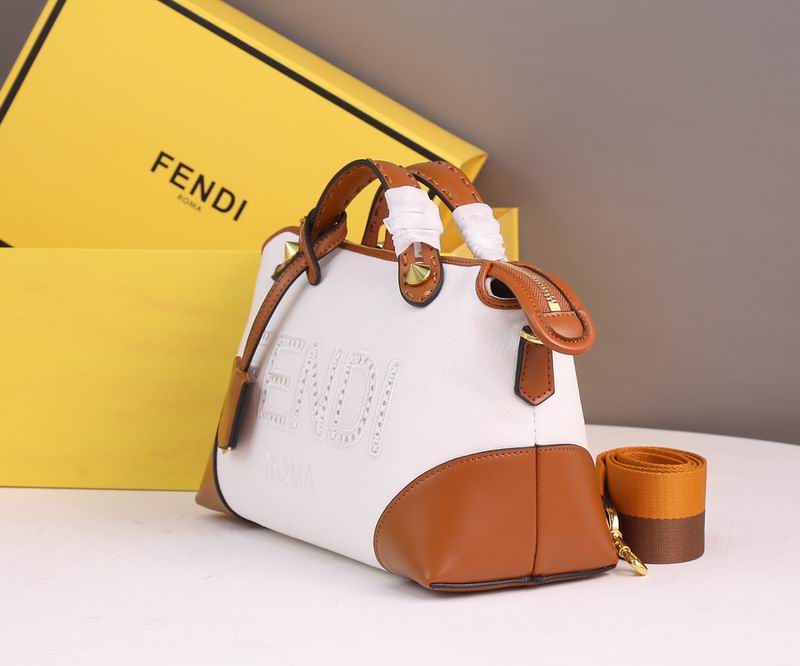 Fendi by the way3384 28x10x18cm ww (30)