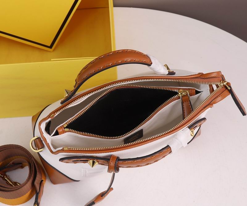 Fendi by the way3384 28x10x18cm ww (36)