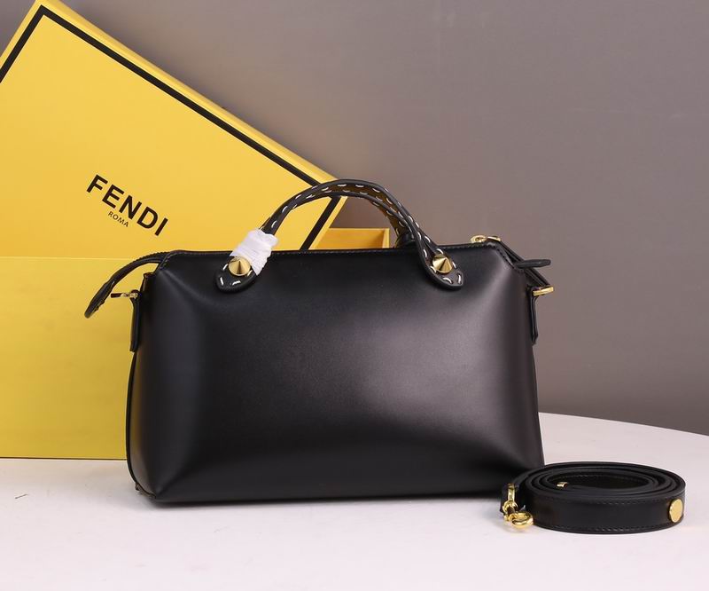 Fendi by the way3384 28x10x18cm ww (4)
