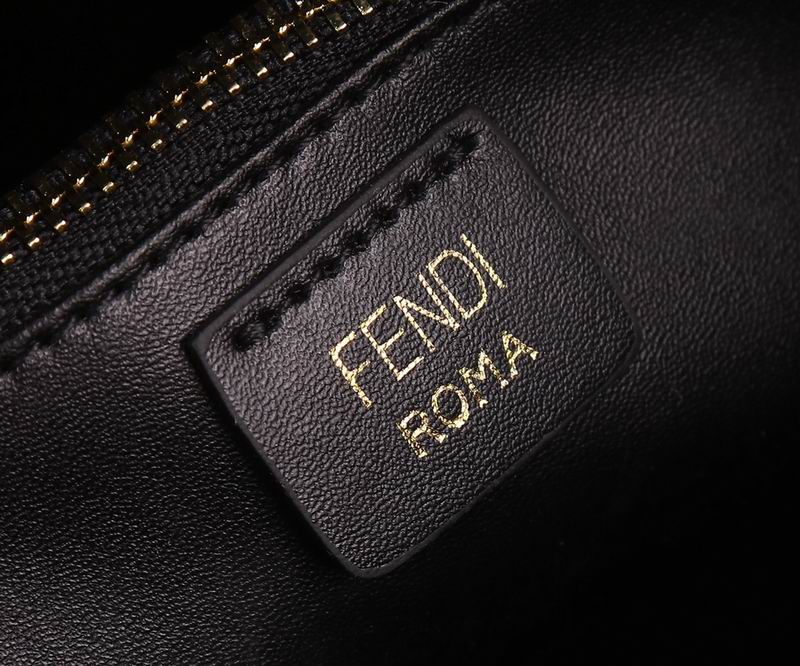 Fendi by the way3384 28x10x18cm ww (7)