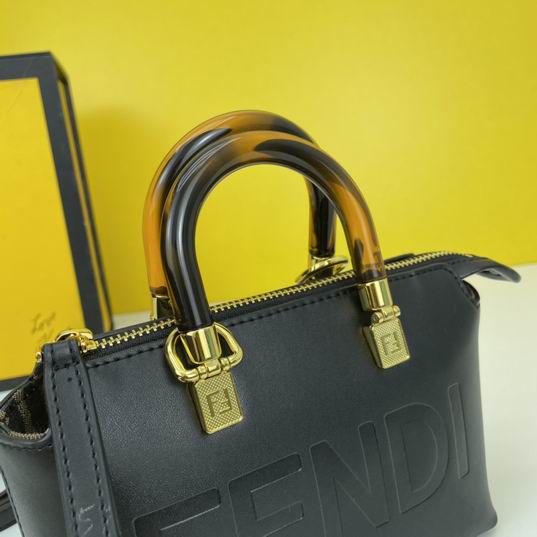 Fendi mini ByThe Way 17x18x8cm ww (29)