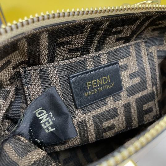 Fendi mini ByThe Way 17x18x8cm ww (30)
