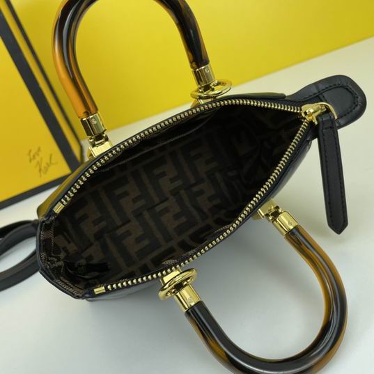 Fendi mini ByThe Way 17x18x8cm ww (32)