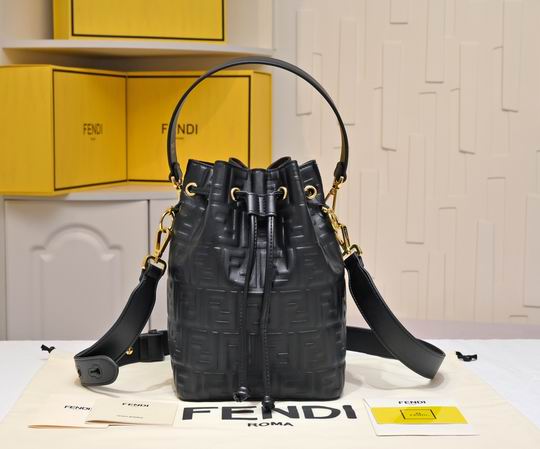Fendi mon tresor 8897 17x15x25cm ww (19)