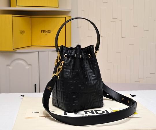 Fendi mon tresor 8897 17x15x25cm ww (20)