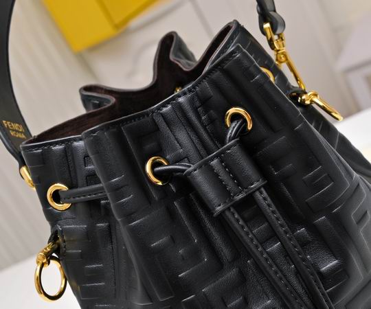 Fendi mon tresor 8897 17x15x25cm ww (21)