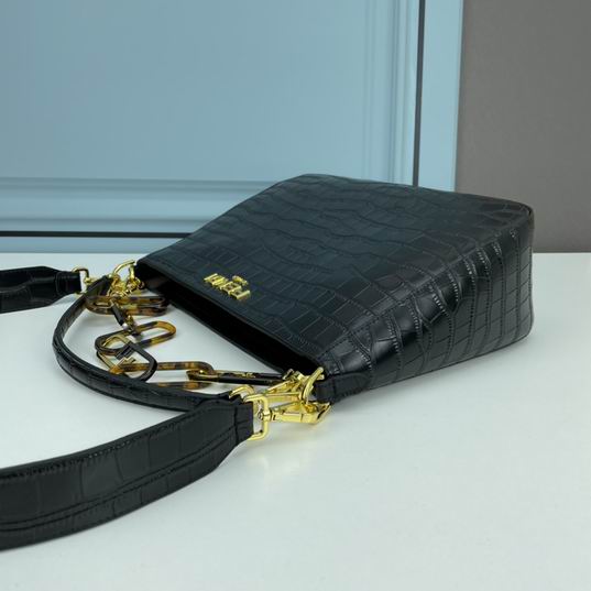 Fendi o lock 23421 36x23.5x14cm ww (11)