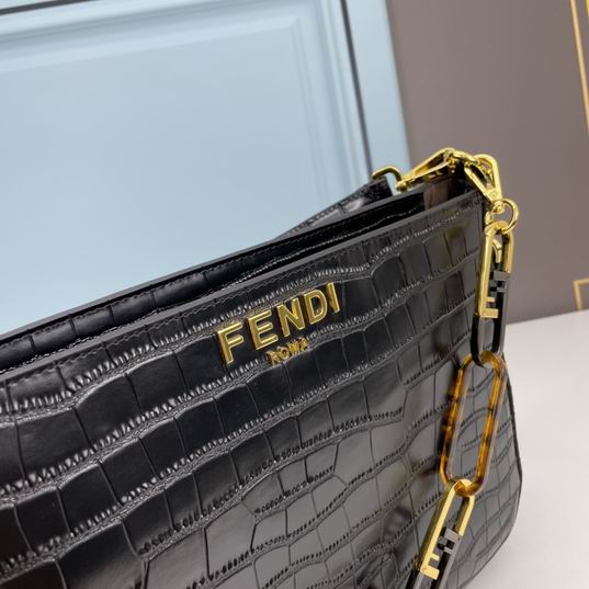 Fendi o lock 23421 36x23.5x14cm ww (14)
