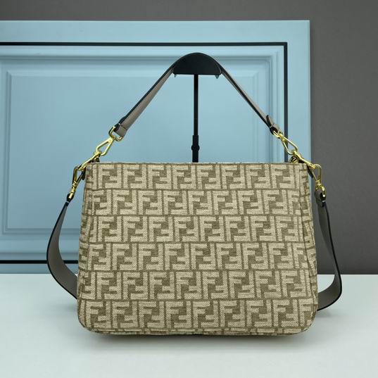 Fendi o lock 23421 36x23.5x14cm ww (2)