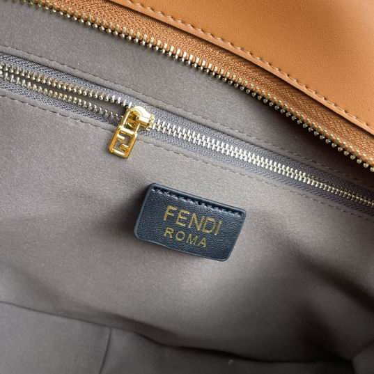 Fendi o lock 23421 36x23.5x14cm ww (24)