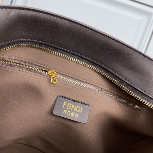 Fendi o lock 23421 36x23.5x14cm ww (32)