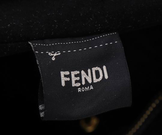 Fendi o lock 3388 35x14x23cm ww (26)