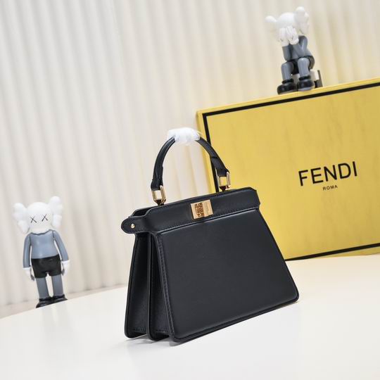 Fendi peekaboo 2309 20cm ww (3)