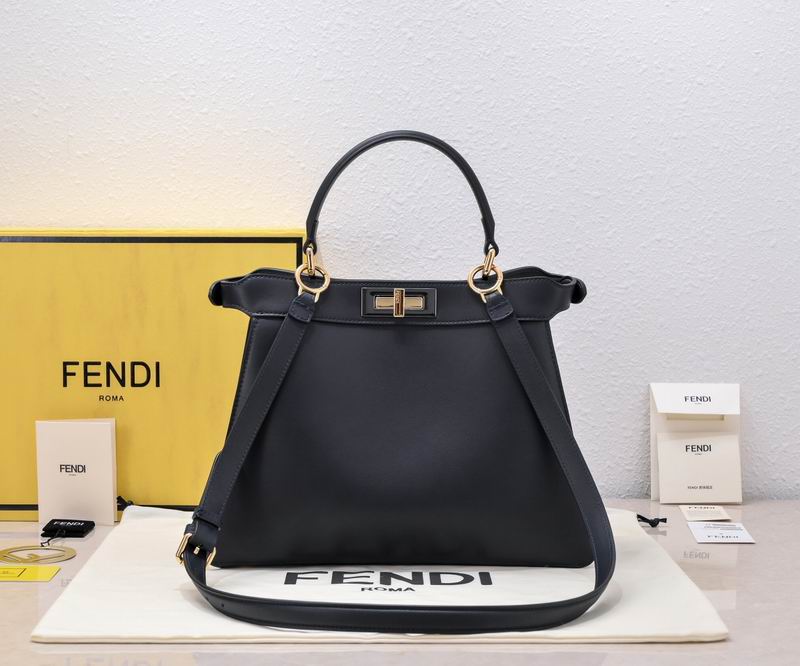 Fendi peekaboo 305 33x13.5x25cm ww (1)