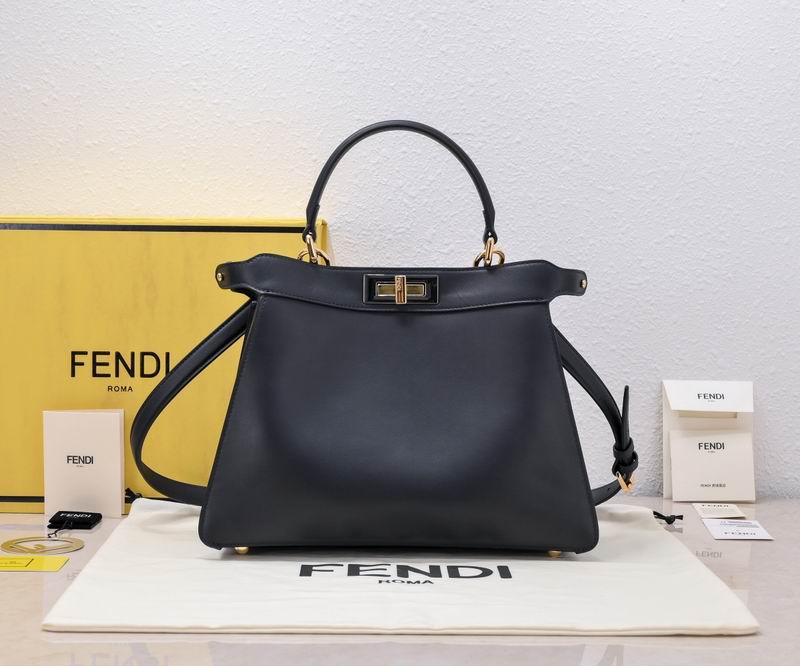 Fendi peekaboo 305 33x13.5x25cm ww (2)