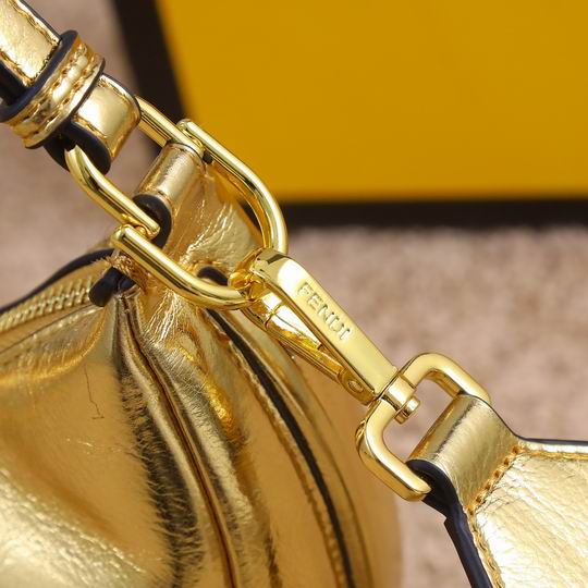 Fendi praphy 2196 29x24.5x10cm ww (3)